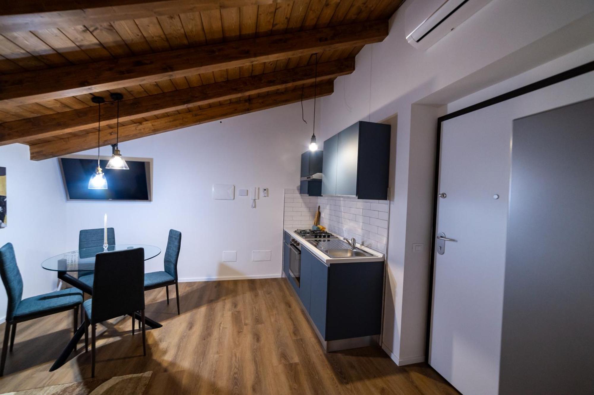 Apartamento Abitare Il Tempo-Elegante E Moderno-Ad 1 Bus Da Roma Velletri Exterior foto
